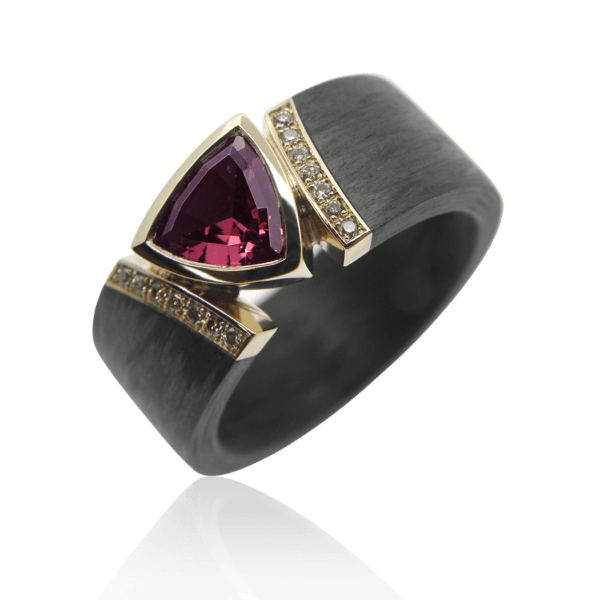 Damenring, Cocktailring, Rotgold, Carbon, Carbonring, Turmalin, Brillanten, Diamantring, Ladies ring, diamonds, diamondring, tourmaline, jewellery, goldsmith, goldschmiede, faktor s, sahak, winterthur, zürich, zurich, jewelry