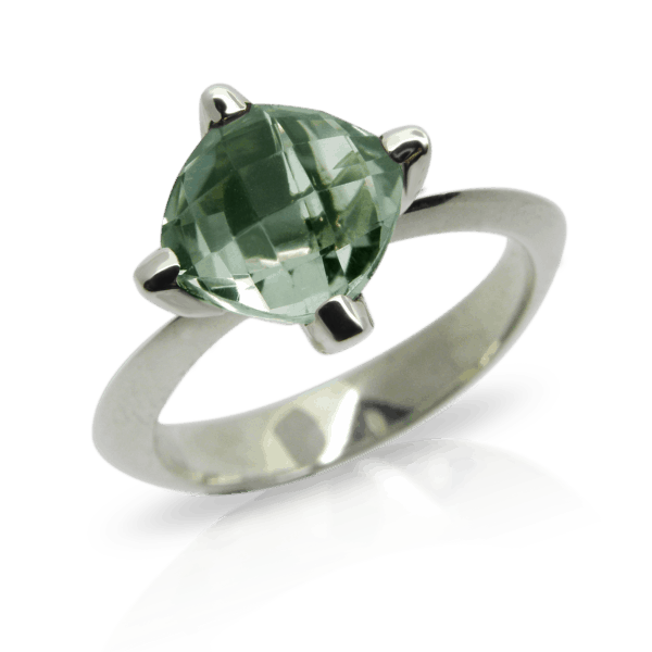 Damenring, Solitär, Blüte, Blume, Damenschmuck, Silber, Silberschmuck Silberring, Prasiolith, Antik, facettiert, briolet, grün, Cocktailring, Edelstein, Edelstieinschmuck, goldschmied, modern, floral, atelier, Ladies ring, solitaire, blossom, flower, ladies jewelery, silver, silver jewelery Silver ring, prasiolite, antique, faceted, briolet, green, cocktail ring, gemstone, jewelery, goldsmith, modern, floral, manufacture, swissmade, zürich, zurich, winterthur, faktor s, sahak, jewellery, jewelry