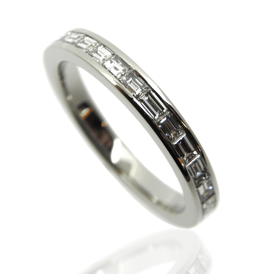 Damenring, diamantring, alliance, verlobungsring, diamantschmuck, ladies ring, diamond ring, baquette, diamonds, engagement ring, white gold, weissgold, goldschmiede, atelier, goldsmith, manufacture, faktor s, sahak, winterthur, zürich, zurich, swissmade, jewellery, jewelry