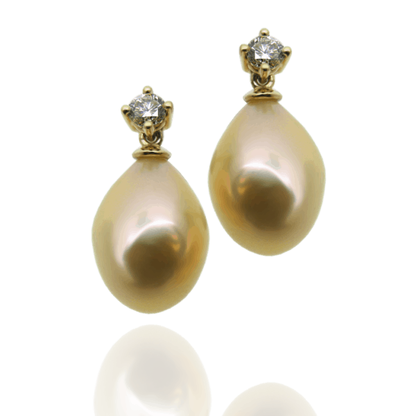 Perlen, Ohrschmuck, Ohrhänger, Ohrstecker, Perlenschmuck, Süsswasser-Zuchtperlen, Brillanten, Gelbgold, Goldschmiede, Faktor S, Winterthur, Sahak, Zürich, Zurich, earrings, earring, diamonds, diamond, brilliant cut, setting, stud, pearls, fresh water, pearl jewelry, white, classic, design, yellow gold, pendant, swissmade, jewellery, jewelry, rosa, apricot