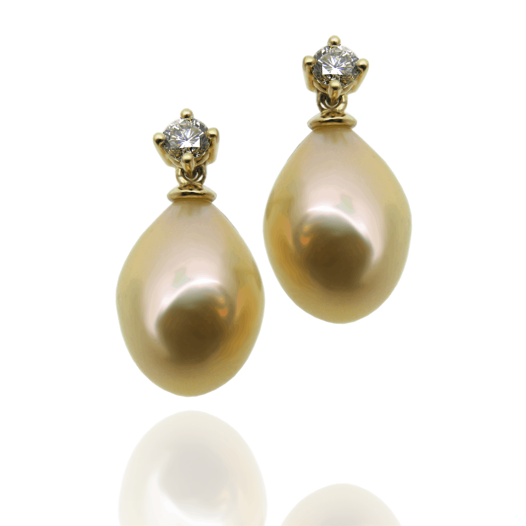 Perlen, Ohrschmuck, Ohrhänger, Ohrstecker, Perlenschmuck, Süsswasser-Zuchtperlen, Brillanten, Gelbgold, Goldschmiede, Faktor S, Winterthur, Sahak, Zürich, Zurich, earrings, earring, diamonds, diamond, brilliant cut, setting, stud, pearls, fresh water, pearl jewelry, white, classic, design, yellow gold, pendant, swissmade, jewellery, jewelry, rosa, apricot