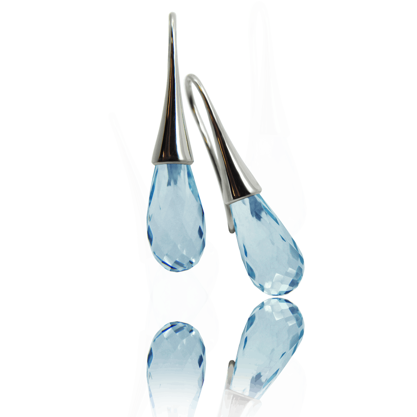 Ohrschmuck, Ohrhänger, Pampel, Trompete, Weissgold, Schwanenhals, Topas, Briollett, Tropfen, Facettiert, Weissgold, Goldschmiede, Faktor S, Winterthur, Sahak, Zürich, Goldsmith, earrings, pomelo, topaz, white gold, faceted, gemstones, drop, gemstone, jewelry, briolet, trumpet shape, ear jewelry, design, modern, pendant, manufacture, swissmade, jewellery