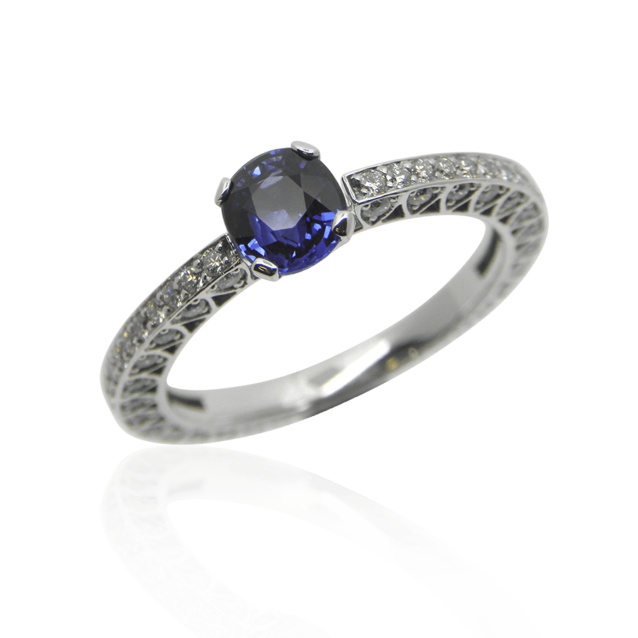 Safirring, saphir, diamantring, alliance, solitär, antik, carré, vintage, sapphire, diamonds, brilliant cut, filigran, white gold, weissgold, ladies ring, damenring, goldschmied, goldsmith, manufacture, faktor s, sahak, winterthur, swissmade, jewellery, jewelry