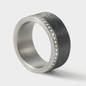 Carbonring_Herrenring_Damenring_Partnerring_Poesie_10100032_Swissmade_Sahak_Jewellery_Zurich